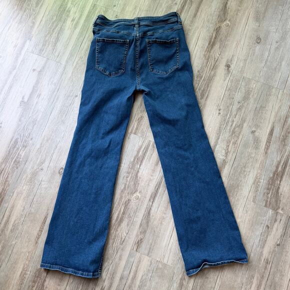 Free People We The Free Mid Rise Bootcut Jeans Blue Denim Size 30 Button Fly - Picture 3 of 10